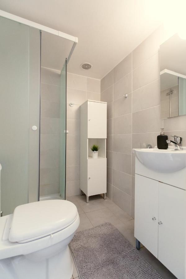Furnished Seafront Studio Larnaca Exterior foto